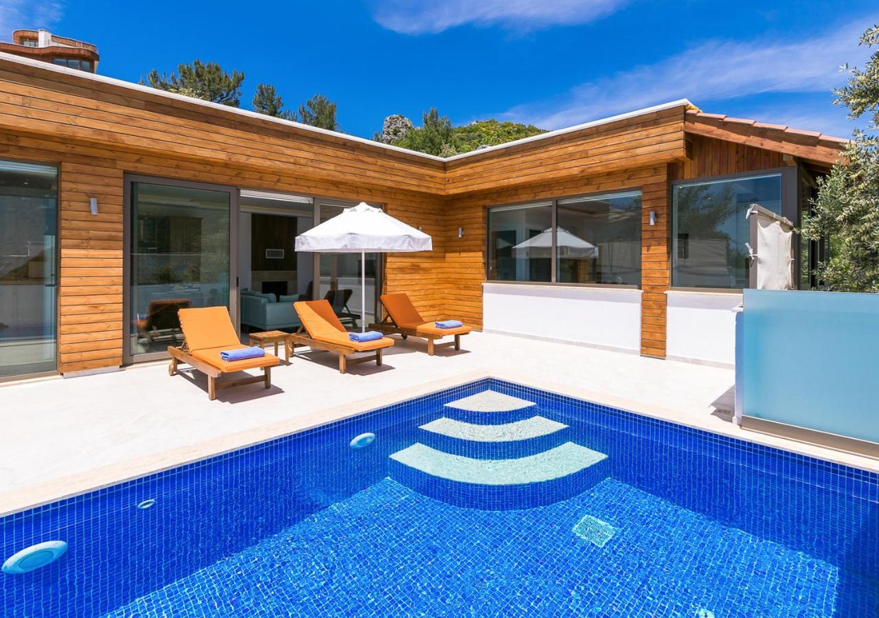 Villa 2 Sleeps 4 Isolated Honeymoon-Villa Sardunya Kaş Exterior photo